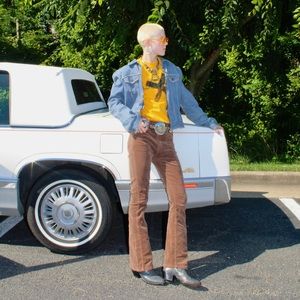 Meet your Posher, Rose